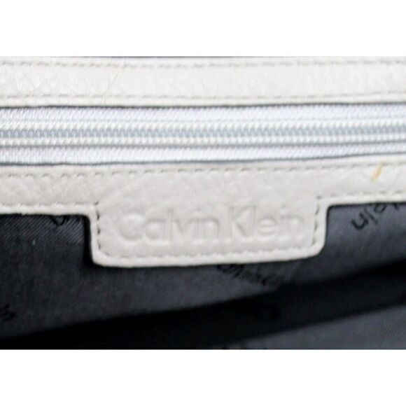 SMALL CALVIN KLEIN LIGHT GRAY GENUINE LEATHER SHOULDER BAG BACKPACK HANDBAG TOTE - Picture 10 of 13